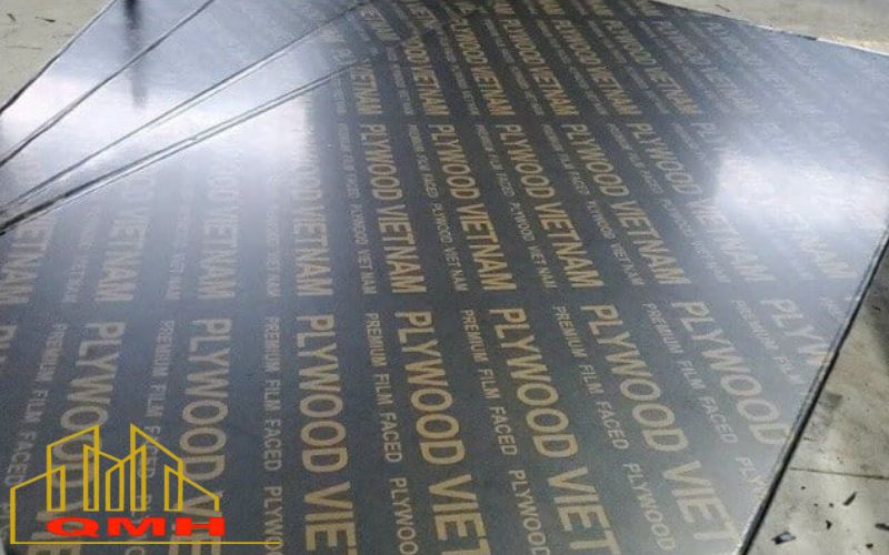 Ván ép phủ phim 12mm Quang Minh Hưng