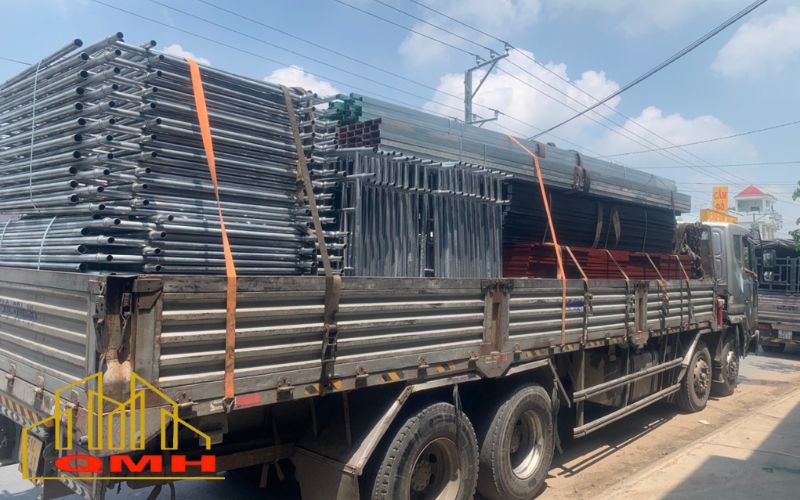 Bán giàn giáo, thiết bị xây dựng