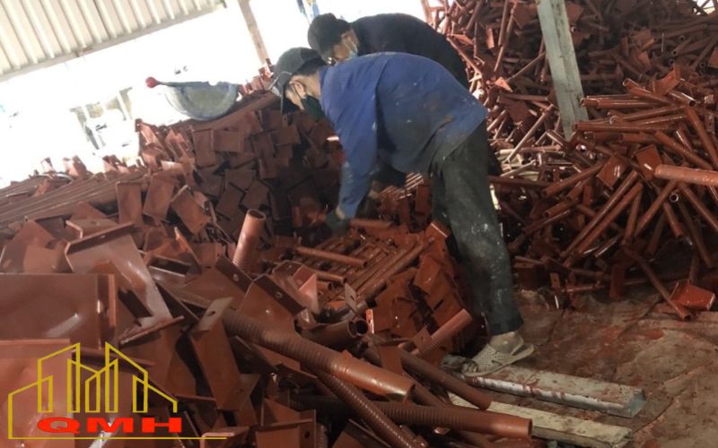 Cách chọn chân kích giàn giáo