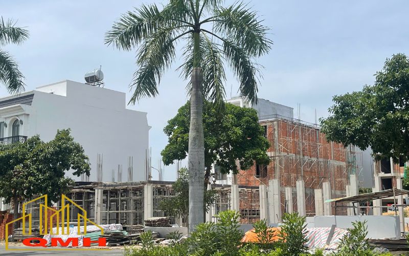 Kết hợp nhiều loại giàn giáo trong 1 công trình