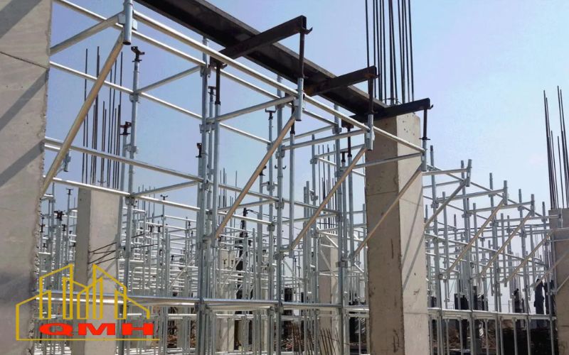 Lắp chống consol cho hệ giáo nêm