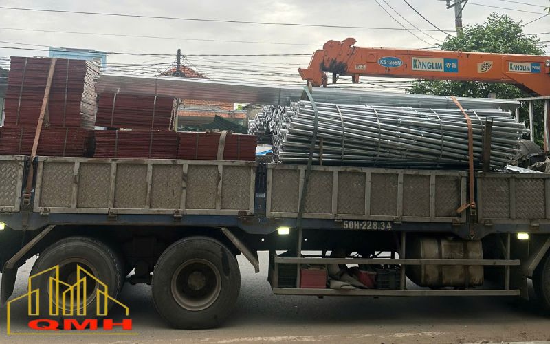 Kết hợp cây chống tăng và coffa tôn
