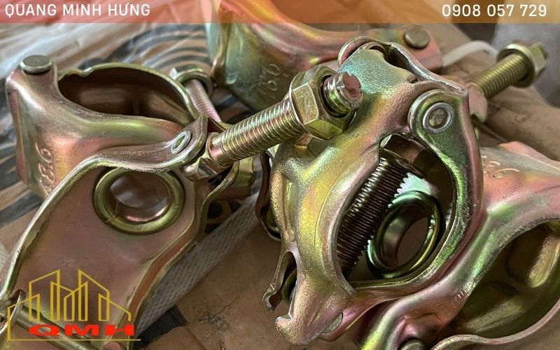 Cùm khoá giáo Quang Minh Hưng