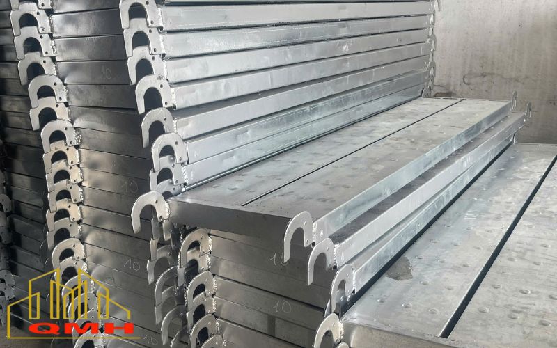 Mâm giàn giáo khung 1m7