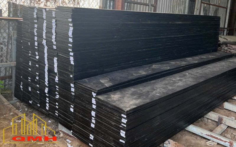 Ván ép coppha đen phổ biến