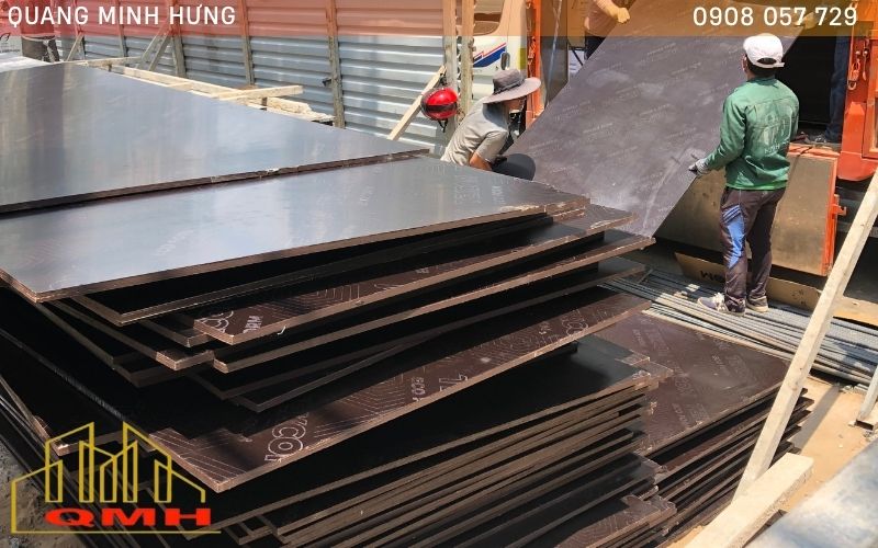 Ván phủ phim xuất kho liên tục cuối năm