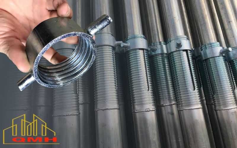 Kiểm tra cây chống tăng xây dựng trước khi dùng