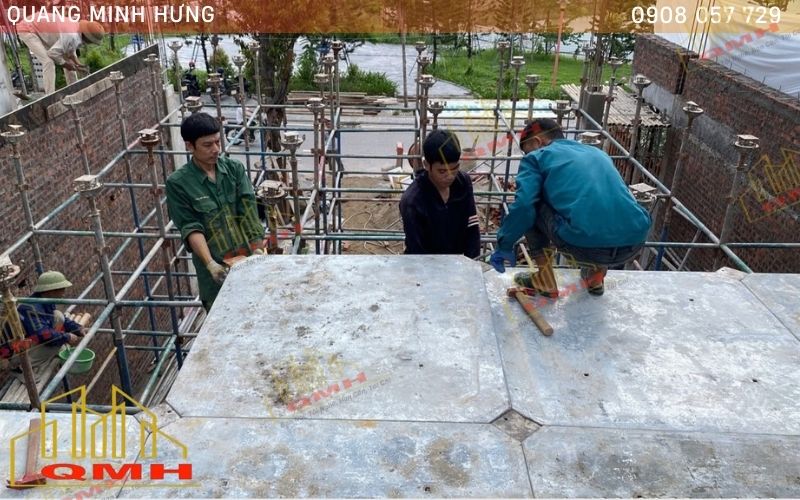 Độ dày tôn coppha ảnh hưởng an toàn thi công