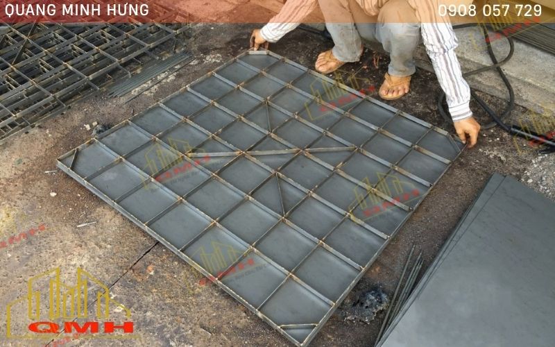 Gia cường gân cho coppha thép