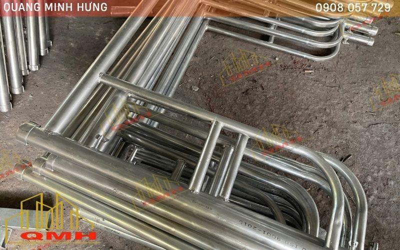 Thép chính phẩm loại 1 sản xuất giàn giáo